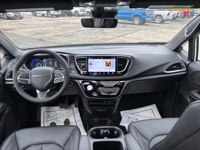 2026 Chrysler Voyager VOYAGER LX