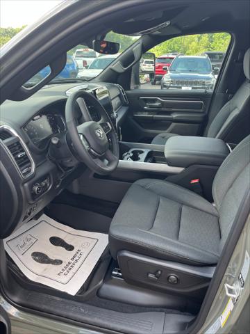 2026 Ram 1500 Big Horn Crew Cab 4x4 57 Box