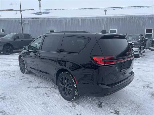 2026 Chrysler Pacifica PACIFICA SELECT AWD