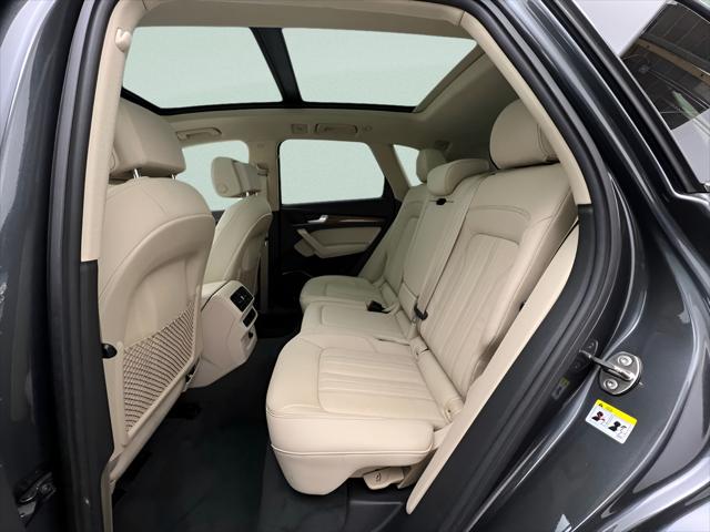 2022 Audi Q5 Premium 45 TFSI S line quattro S tronic