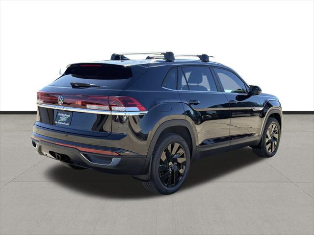2026 Volkswagen Atlas Cross Sport SE with Technology