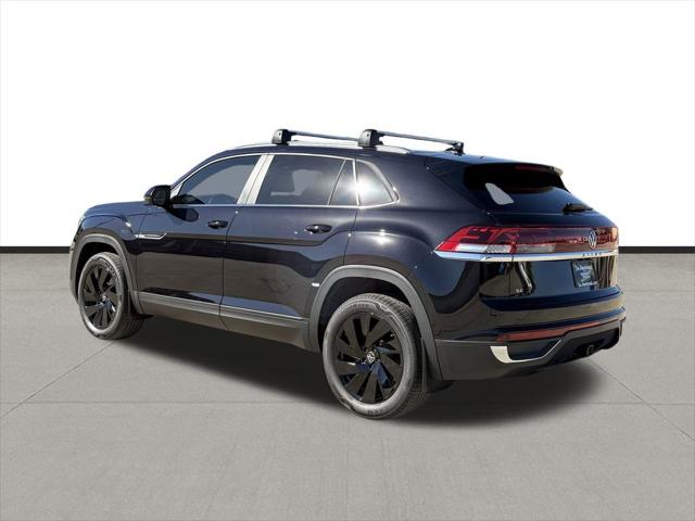 2026 Volkswagen Atlas Cross Sport SE with Technology