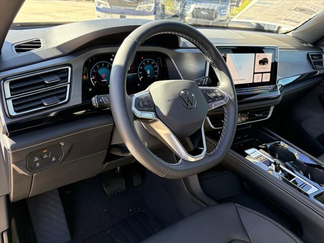 2026 Volkswagen Atlas Cross Sport SE with Technology