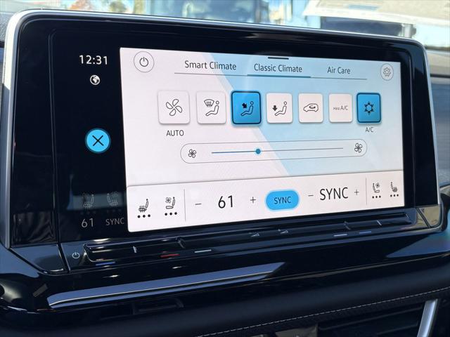 2026 Volkswagen Atlas Cross Sport SE with Technology