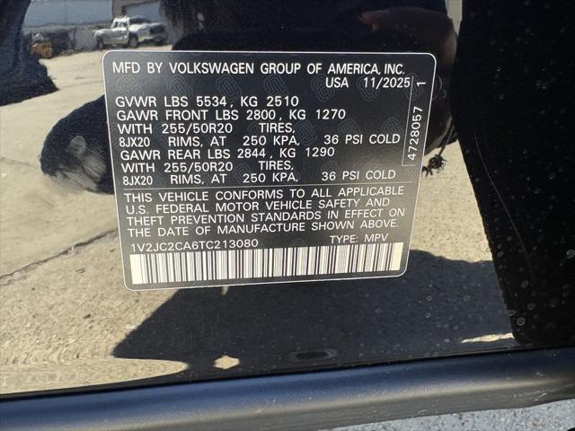 2026 Volkswagen Atlas Cross Sport SE with Technology