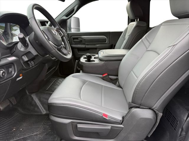 2026 Ram 3500 Tradesman/Big Horn