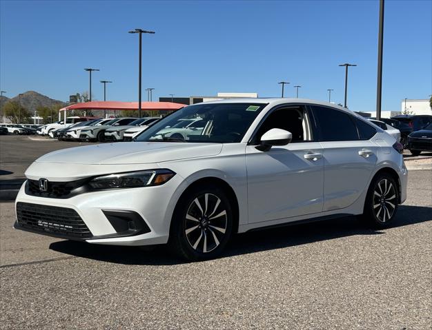 2024 Honda Civic Hatchback EX-L