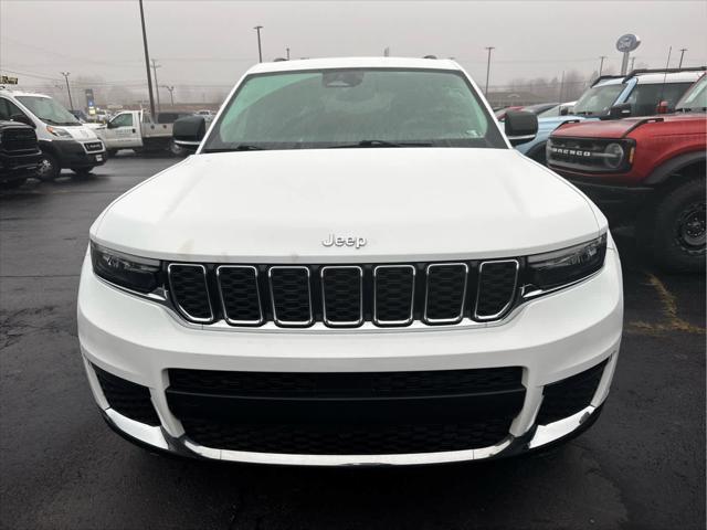 2023 Jeep Grand Cherokee L Limited 4x4 2023 Jeep Grand Cherokee L Limited 4x4