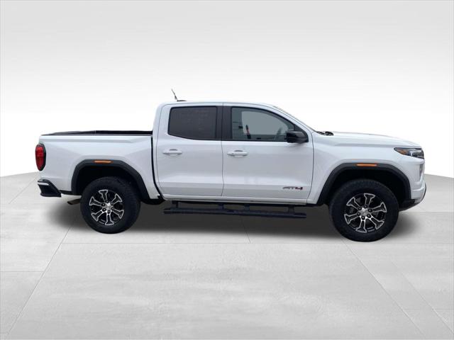 2023 GMC Canyon 4WD Crew Cab Short Box AT4