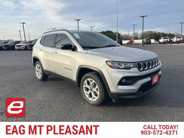2026 Jeep Compass COMPASS LATITUDE 4X4