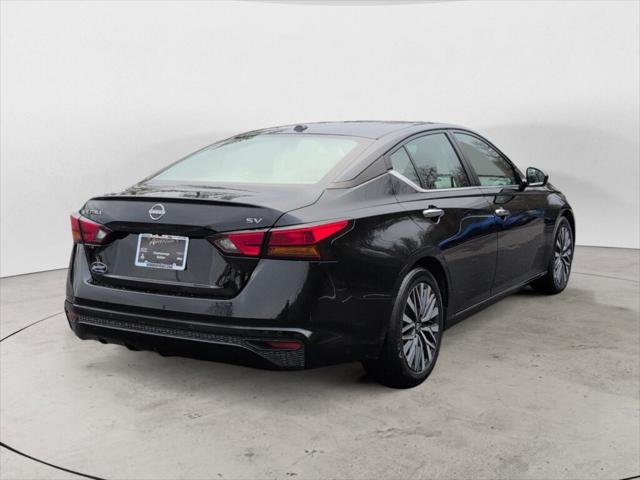 2024 Nissan Altima SV FWD
