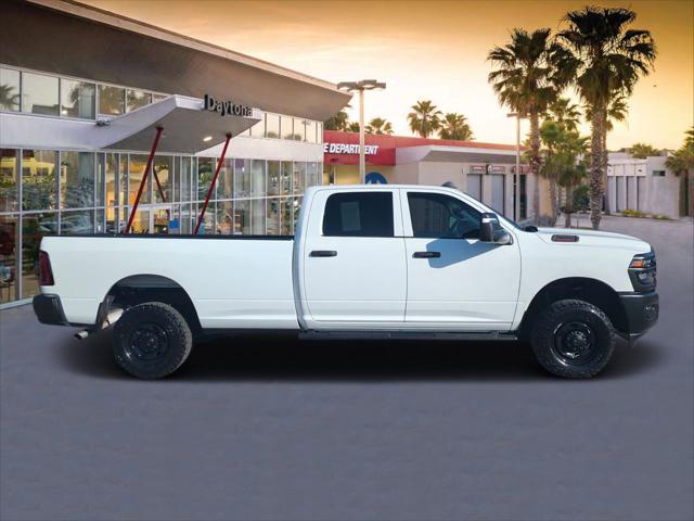 2026 RAM 2500 Tradesman Crew Cab 4x4 8 Box