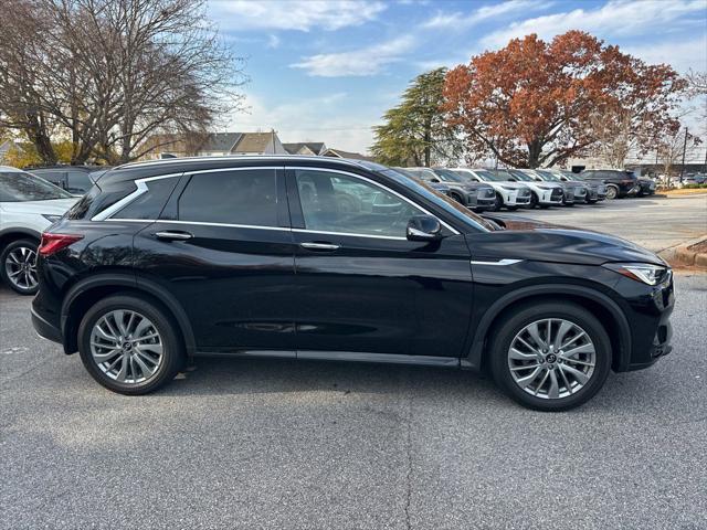 2023 INFINITI QX50 LUXE 2023 INFINITI QX50 LUXE