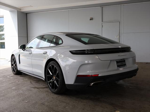 2024 Porsche Panamera 
