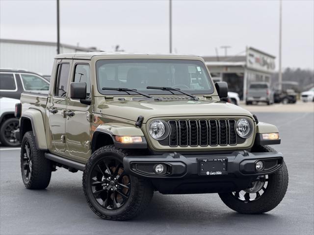 2025 Jeep Gladiator Nighthawk 2025 Jeep Gladiator Nighthawk