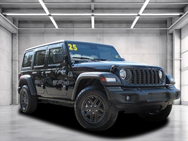 2025 Jeep Wrangler 4-Door Summit 4x4