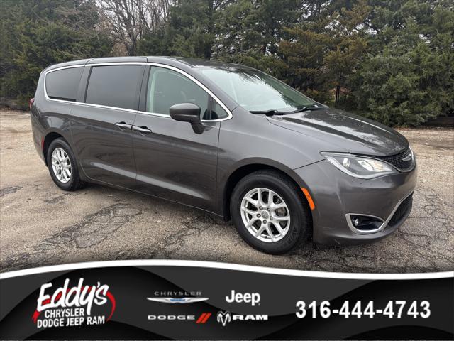 2020 Chrysler Pacifica Touring