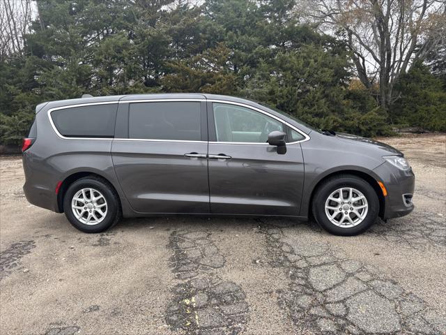 2020 Chrysler Pacifica Touring