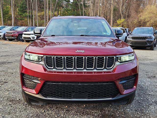 2023 Jeep Grand Cherokee Laredo 4x4 2023 Jeep Grand Cherokee Laredo 4x4