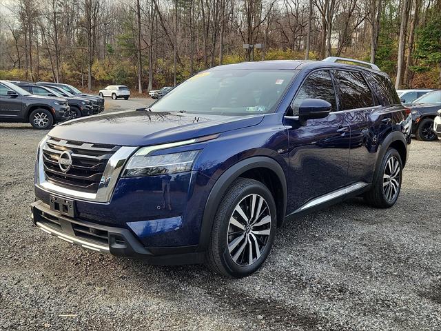 2023 Nissan Pathfinder Platinum 4WD