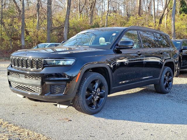 2023 Jeep Grand Cherokee L Altitude 4x4 2023 Jeep Grand Cherokee L Altitude 4x4