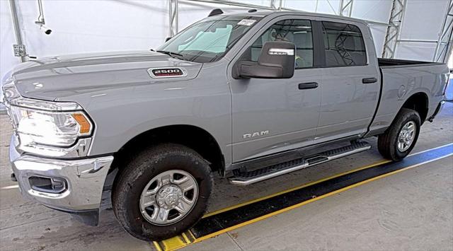 2024 RAM 2500 Big Horn Crew Cab 4x4 64 Box