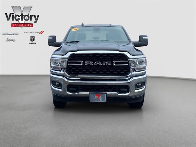 2024 RAM 2500 Big Horn Crew Cab 4x4 64 Box 2024 RAM 2500 Big Horn Crew Cab 4x4 64 Box