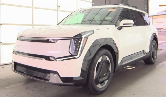 2024 Kia EV9 Land