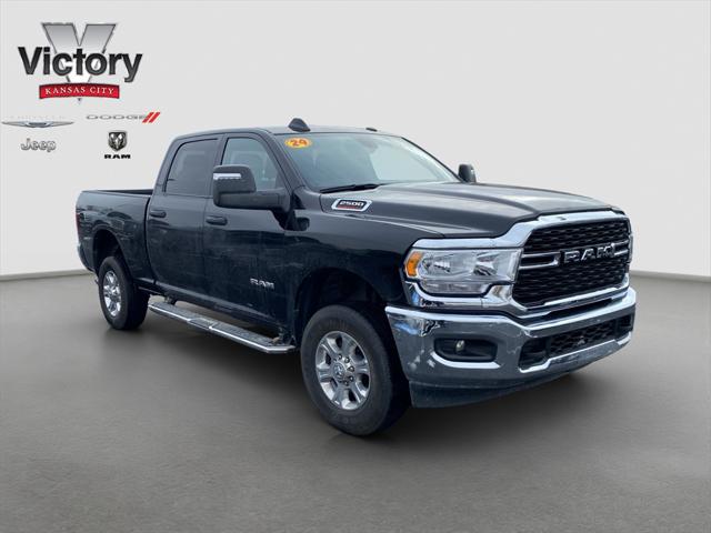 2024 RAM 2500 Big Horn Crew Cab 4x4 64 Box 2024 RAM 2500 Big Horn Crew Cab 4x4 64 Box