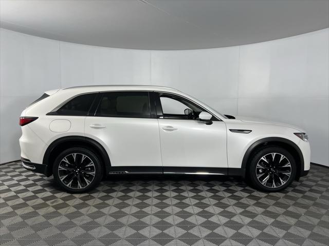 2024 Mazda CX-90 PHEV Premium Plus