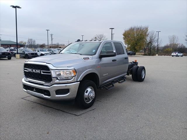 2022 RAM 3500 Chassis Tradesman/SLT/Laramie/Limited