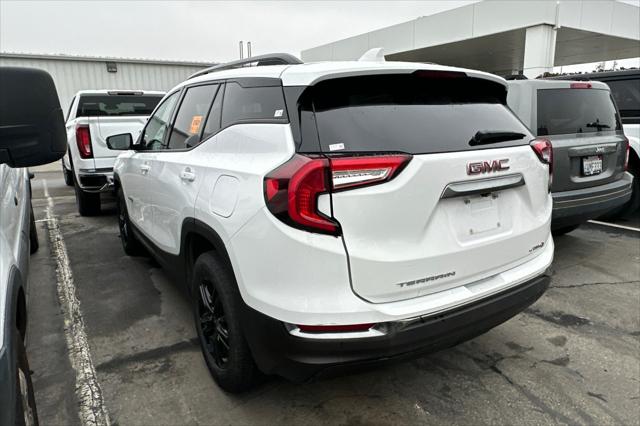 2023 GMC Terrain AWD AT4