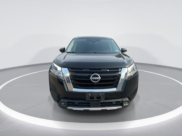 2022 Nissan Pathfinder Platinum 4WD 2022 Nissan Pathfinder Platinum 4WD