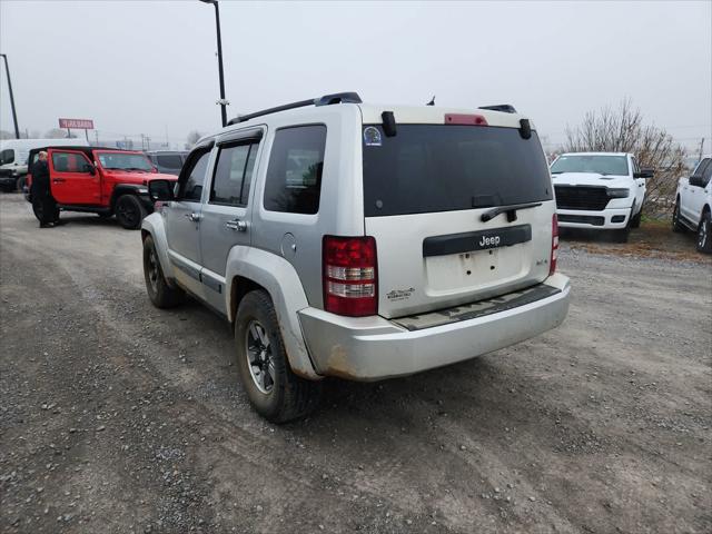 2008 Jeep Liberty Sport