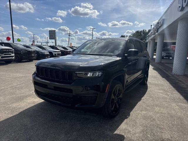 2023 Jeep Grand Cherokee L Altitude 4x2
