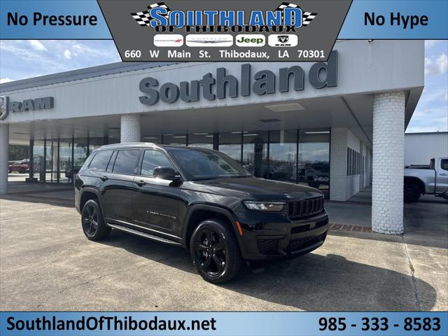 2023 Jeep Grand Cherokee L Altitude 4x2 2023 Jeep Grand Cherokee L Altitude 4x2