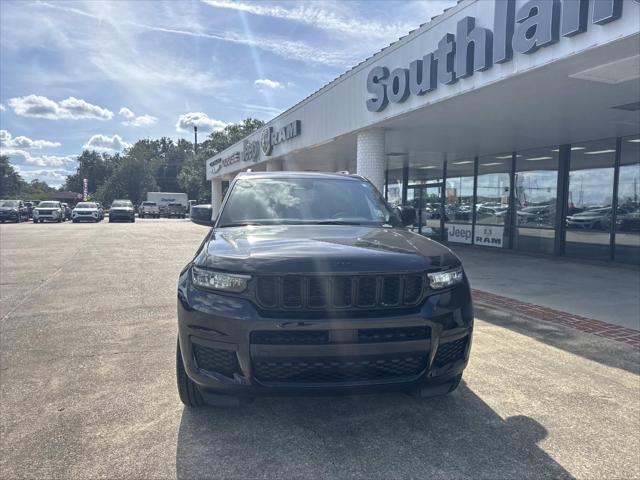 2023 Jeep Grand Cherokee L Altitude 4x2 2023 Jeep Grand Cherokee L Altitude 4x2