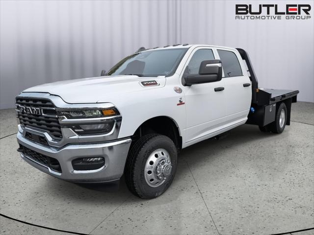 2026 RAM Ram 3500 Chassis Cab RAM 3500 TRADESMAN CREW CAB CHASSIS 4X4 60 CA