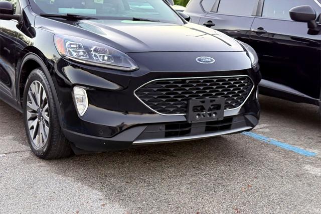 2021 Ford Escape Titanium Hybrid