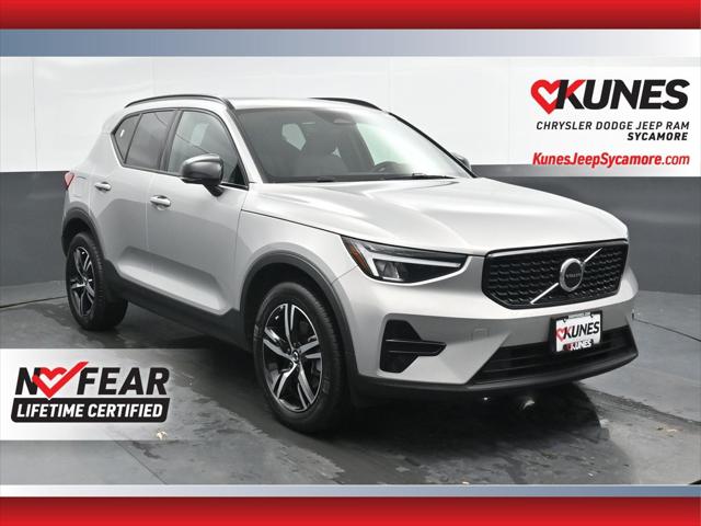 2024 Volvo XC40 B5 Core 2024 Volvo XC40 B5 Core