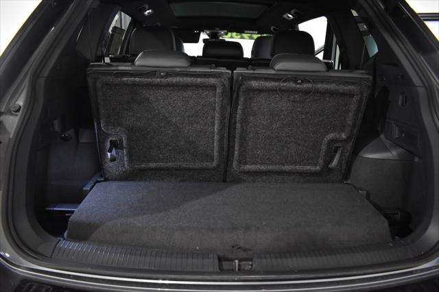 2024 Volkswagen Tiguan 2.0T SE R-Line Black 2024 Volkswagen Tiguan 2.0T SE R-Line Black