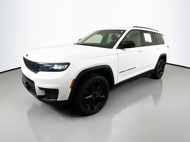 2023 Jeep Grand Cherokee L Altitude 4x4 2023 Jeep Grand Cherokee L Altitude 4x4