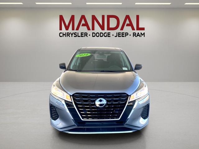 2024 Nissan Kicks S Xtronic CVT