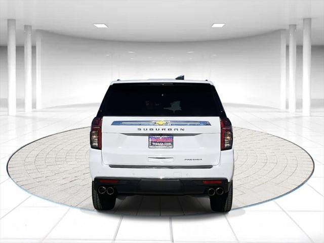 2023 Chevrolet Suburban 2WD Premier