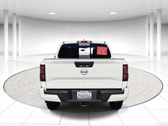 2025 Nissan Frontier Crew Cab SV 4x2