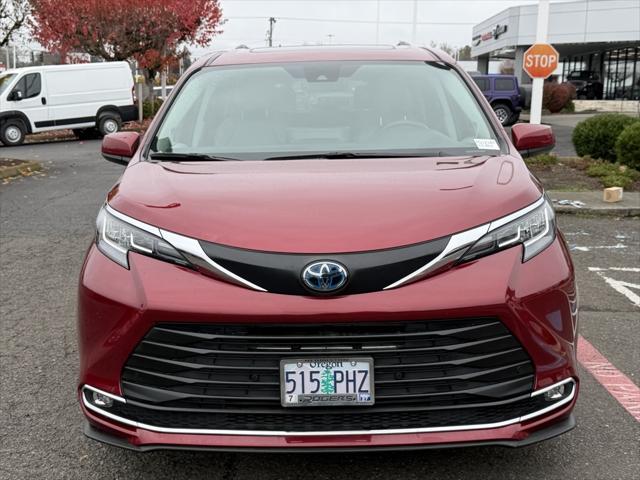 2023 Toyota Sienna XLE 2023 Toyota Sienna XLE