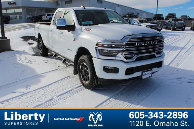 2025 RAM 3500 Laramie Crew Cab 4x4 8 Box