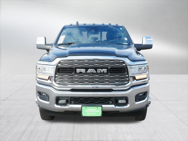 2024 RAM 3500 Limited Crew Cab 4x4 8 Box