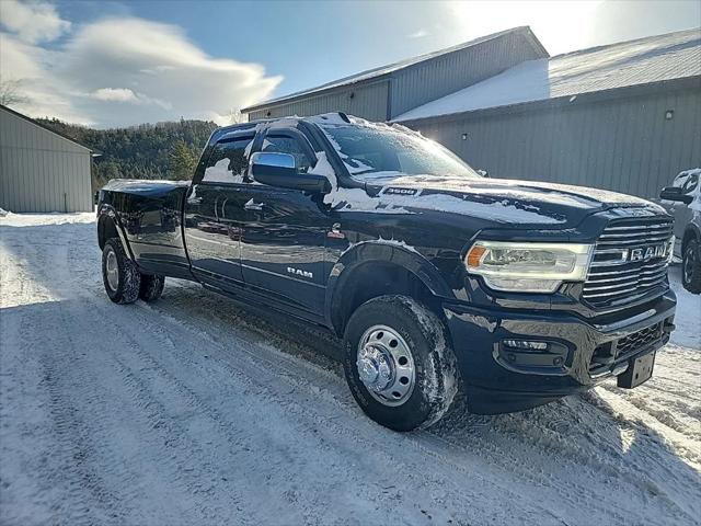 2019 RAM 3500 Laramie Crew Cab 4x4 8 Box