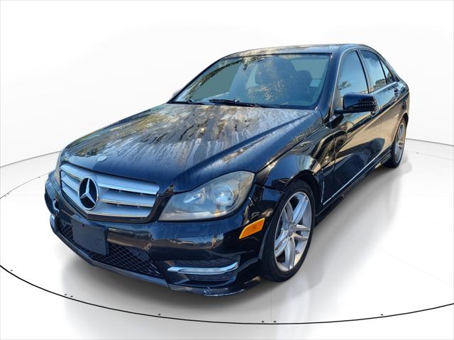 2012 Mercedes-Benz C 300 Luxury 4MATIC